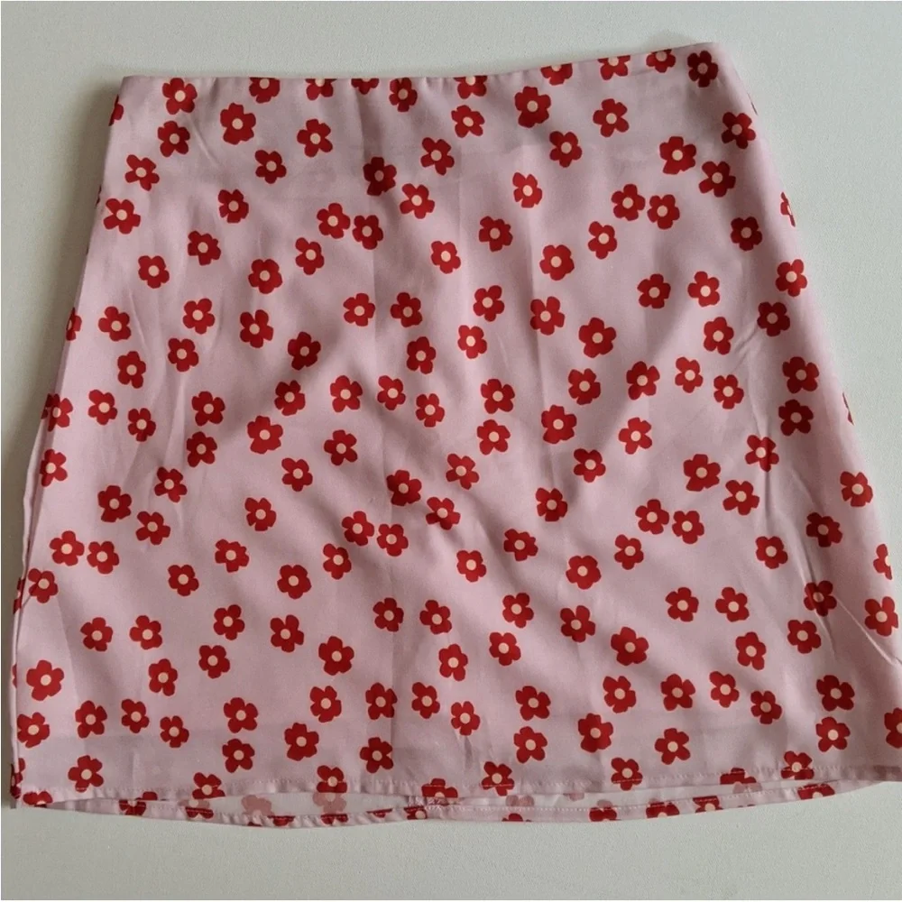 SHEIN mini skirt pink red retro floral dopamine small